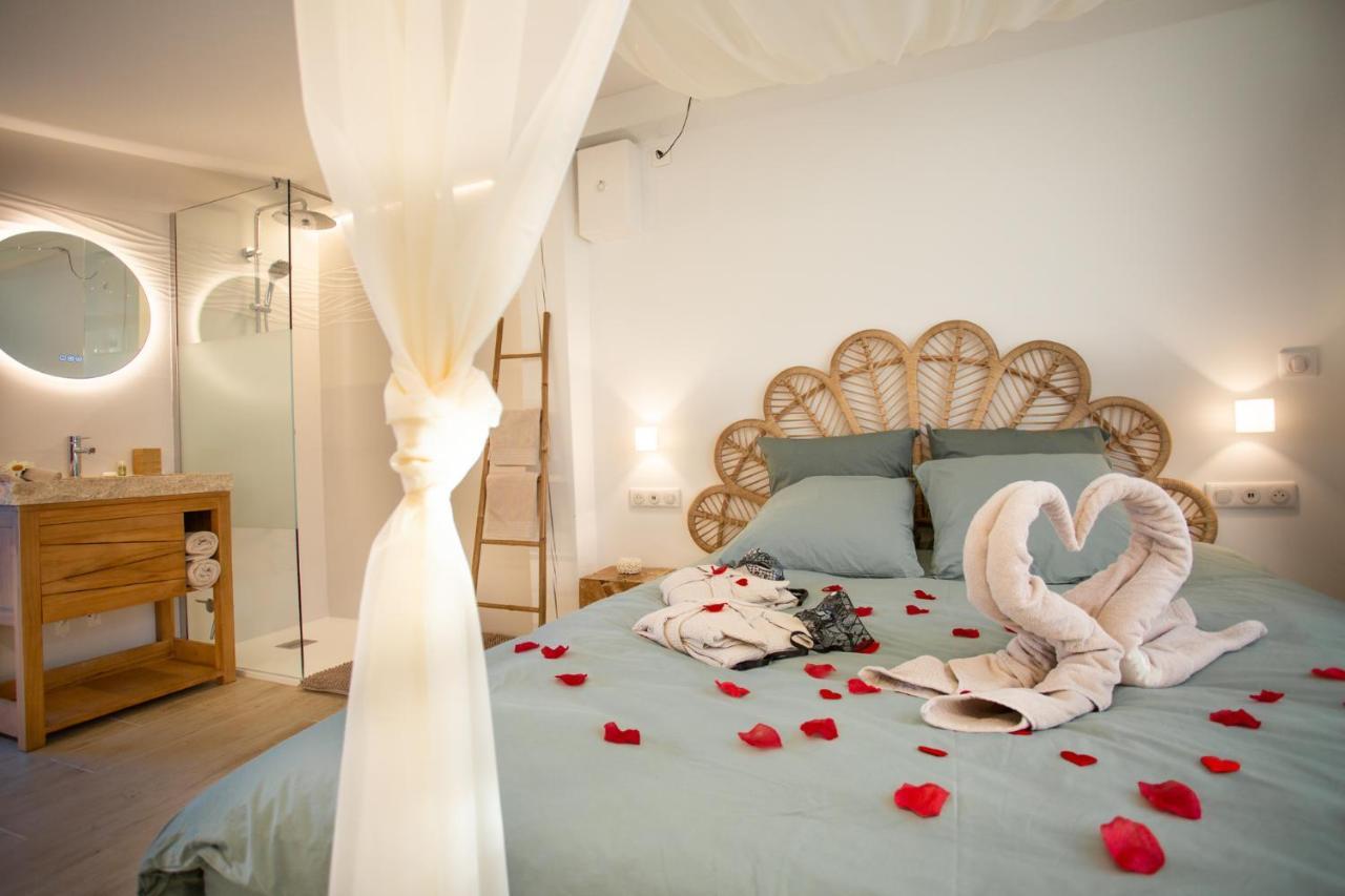 Lovina Chambre De Charme Avec Jaccuzi Velaux المظهر الخارجي الصورة